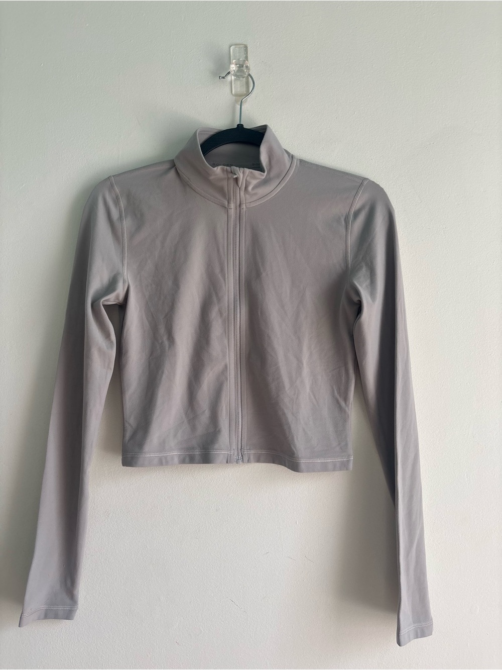 Aritzia Light Gray Cropped Zip-Up Mock Neck Hoodie